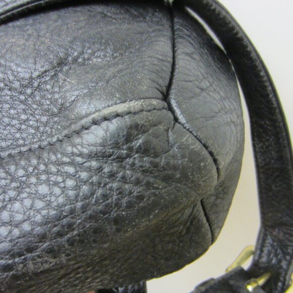 Vintage Rare Teardrop shape *Very Worn Black Leather Backpack Libaire USA Made - Picture 9 of 16